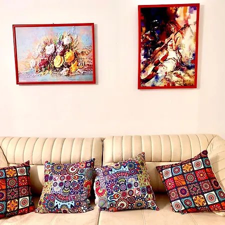 Oldtown Timeless Aplus Apartman *